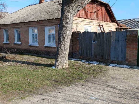 Продається частина будинку в районі Шкільного. Кропивницкий