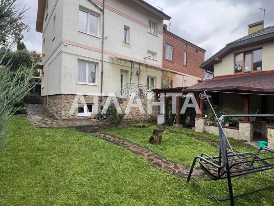 Продається будинок на вул. Рудницького. Львів