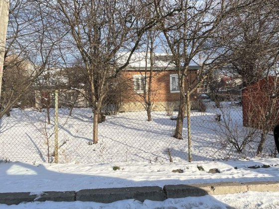 Перша лінія Львів