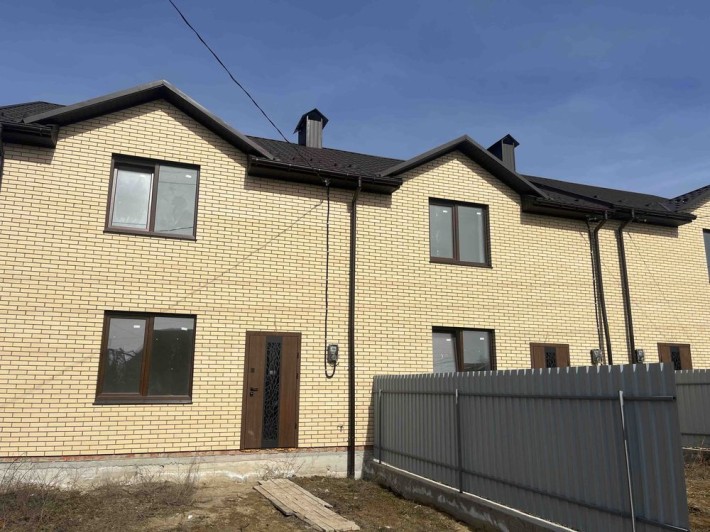 Продаж таунхауса пров. Весняний - фото 1