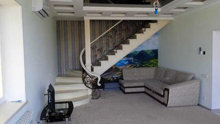 Будинок у Дніпрі - фото 1