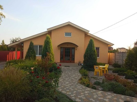 Просторий сучасний будинок з терасою та садом р-он Передова! Дніпро