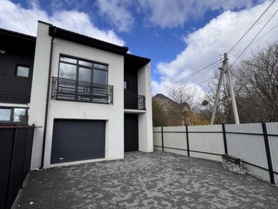 Продаж 3-к Таунхаусу – вулиця Скнилівська, Франківський район Львів Львов