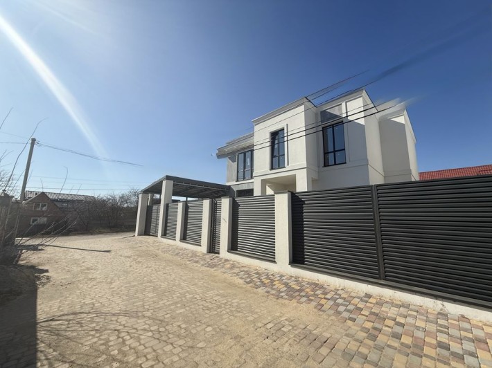 Окремо стоячий будинок - фото 1