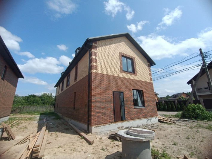 Дуплексу 105 м2 вул. Квітки Цісик - фото 1