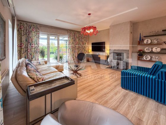 Казковий 1 поверховий будинок 150 м2 з гарним садом