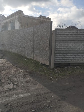 Продам приватизованний будинок поряд з ж.м. Парус - фото 1