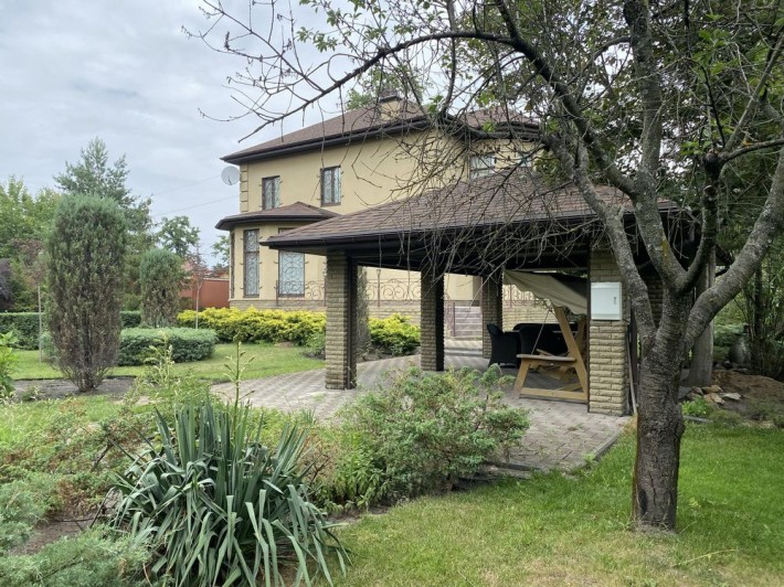 Продажа! Дом С бассейном! 30 соток! Лучшая элитная улица! - фото 1