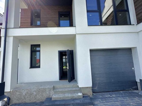 Продаж будинку у Львові Львов