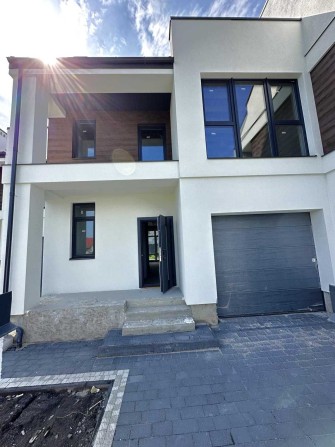 Продаж будинку у Львові - фото 1