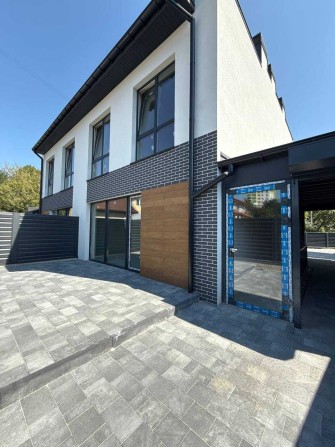 Продаж котеджу вул. Творча - фото 1