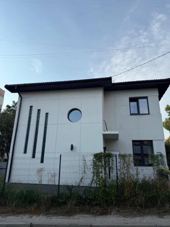 Продаж будинку м.Львів, вул. Дунайська 6а - фото 1