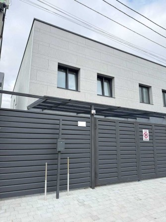 Продаю новий сучасний котедж в Залізничному р-ні Львова - фото 1