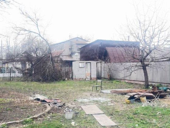 Купите ДОМ район улицы Киевская (10 соток участок ) Днепр