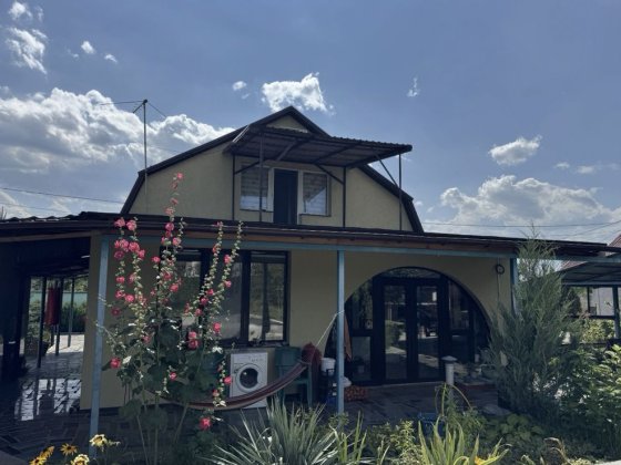 Продам дом с ремонтом, Левобережный, Караван, Куриное озеро. Дніпро