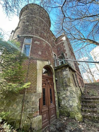 Продаж історичної вілли - фото 1