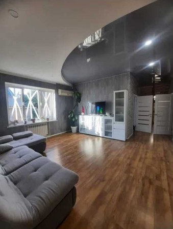 Продаж будинку центр міста - фото 1