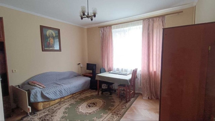 Продаж окремого будинку район Левандівка біля озера - фото 1