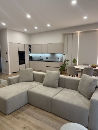 Продается роскошный 2-х этажный таунхаус на пр.Гагарина. - фото 1