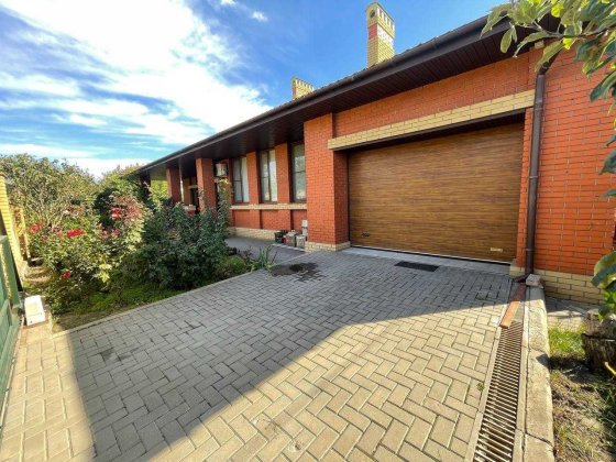 Продаж будинку в Космічному районі