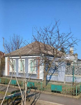 Продам добротний якісний будинок в Ракетному Урочищі - фото 1