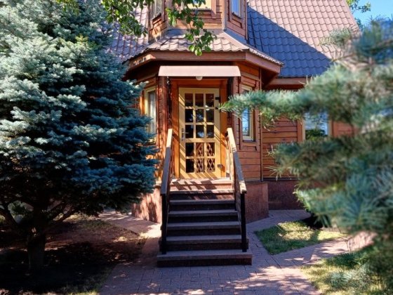 Розкішний будинок з каміном і садом — ідеальне місце для життя Кропивницкий