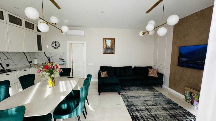 Продаж будинку на вул. Лінкольна - фото 1