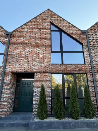 Продам дом / квартира / таун /ЖК Адмирал/ без ремонта/без посредников - фото 1