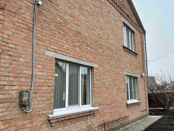 Продам просторий, добротний будинок на Новоолексіївці Кропивницкий