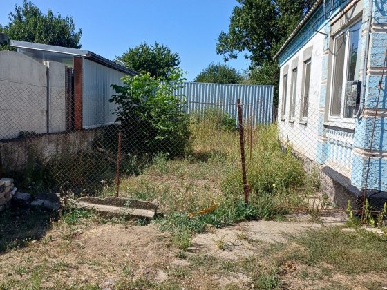 Продам жилой дом 100кв.м.в Таромском. Торг Днепр