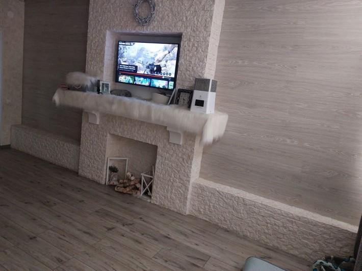 Продам дом 96кв + м 50 1.5 этажный . Хозяинн. 5 мин от центра на машин - фото 1