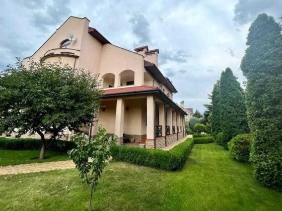 Просторный дом на 10 ст Фонтана • Ул Куприна • Крытый бассейн Одеса