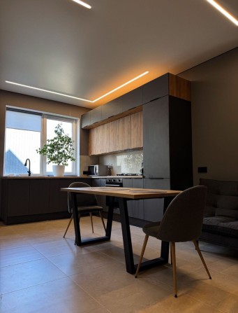 Таунхаус с ремонтом в современном стиле, Червоний Хутор - фото 1