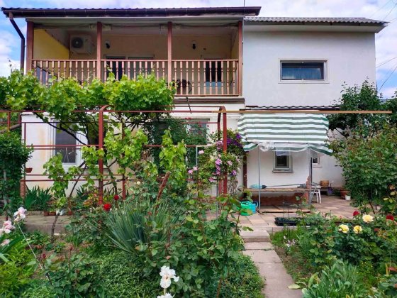 ОЧЕНЬ СРОЧНО! Отличный дом на Фонтане 2 эт. 4 сотки земли. Море рядом. Одесса