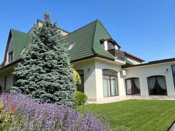 Дом в Совиньоне на 10 сотках Одесса