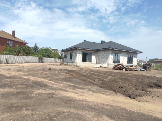 Сотрудничаю! ПАВЛЕНКИ, ул. Ньютона- дом новой постройки+земли 18 соток Харьков