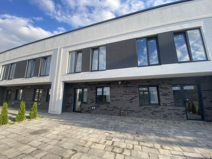 Продаж таунхаус в Петропавлівській Борщагівці | БЕЗ КОМІСІЇ - фото 1