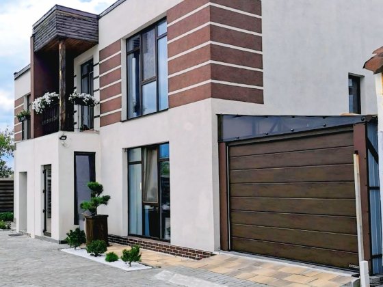 Будинок дуплекс 135 м2 з ремонтом та меблями, центральна каналізація, Петропавловская Борщаговка