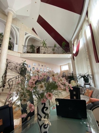 Розкішний будинок в Золотому Трикутнику (189-473) - фото 1