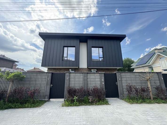 Великий окремий двір  ‼️ 120 м2 | газ | двір на 2 авто - фото 1