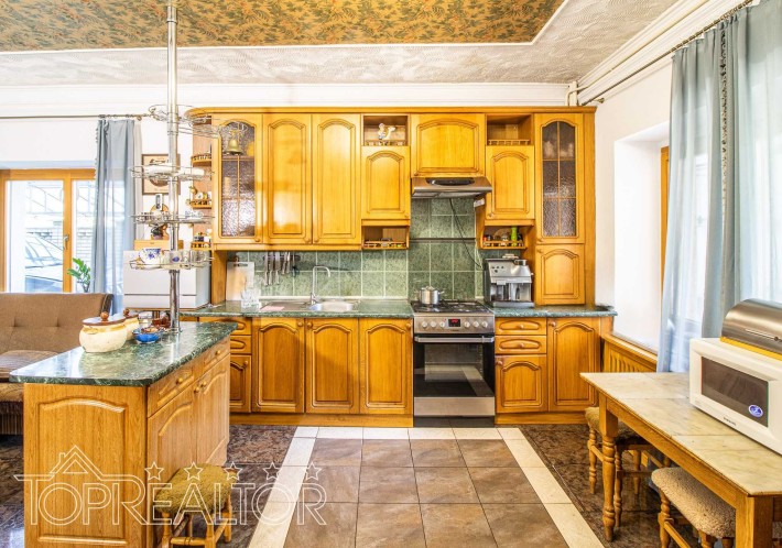 У продажу 2-поверховий будинок з лазнею на Олексіївці (на Алексеевке)! - фото 1