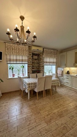 Два будинки в одному дворі з великою ділянкою, Ленселище - фото 1