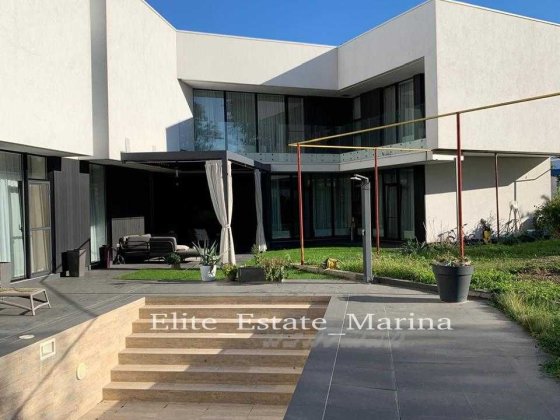 Современный дом 10 соток бассейн Б Фонтан рядом море Умный дом Одесса