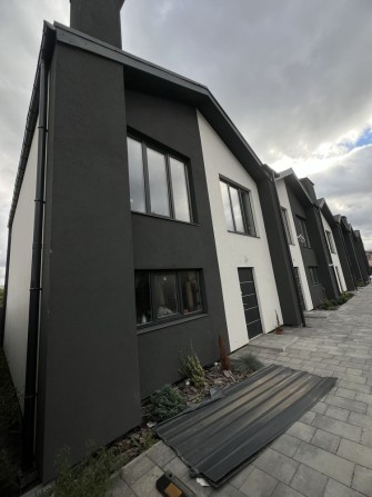 Продам кутовий таунхаус/ ГАЗ/ 110м2/Центральна каналіз./ Без комісії - фото 1