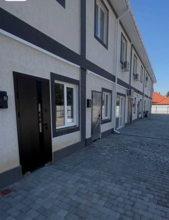 Таунхаус у Малиновському районі - фото 1