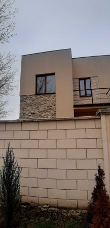 Продам дом в Совиньоне. - фото 1