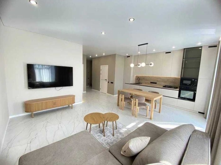 Продаж таунхаус з ремонтом та меблями і технікою - фото 1