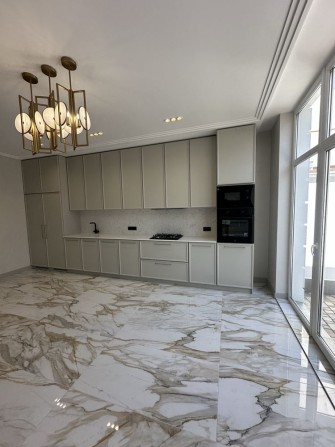 Продам супер классный современный дом , Львовская. 13 Фонтана - фото 1