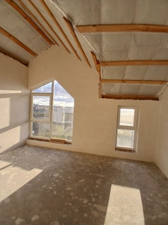 Супер пропозиція, таун під чистовий ремонт, без комісії - фото 1