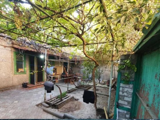 Продам дом в районе Дома Мебели с участком 3 сотки Одеса